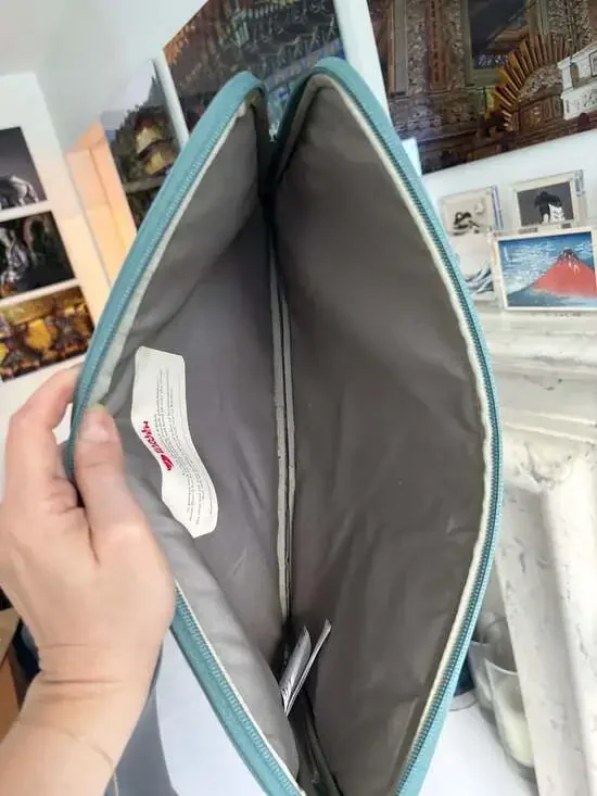 Fjällräven Kånken 15" Laptop Case in Frost Green - Picture 7 of 7